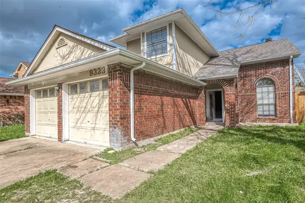 9323 Spindlewood Drive, Houston, TX 77083