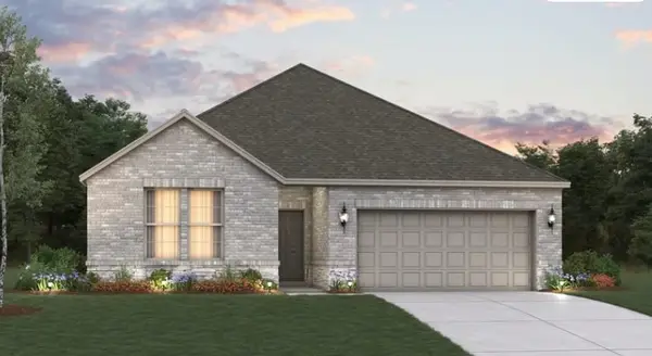 235 Magnolia Laurel Drive, Alvin, TX 77511