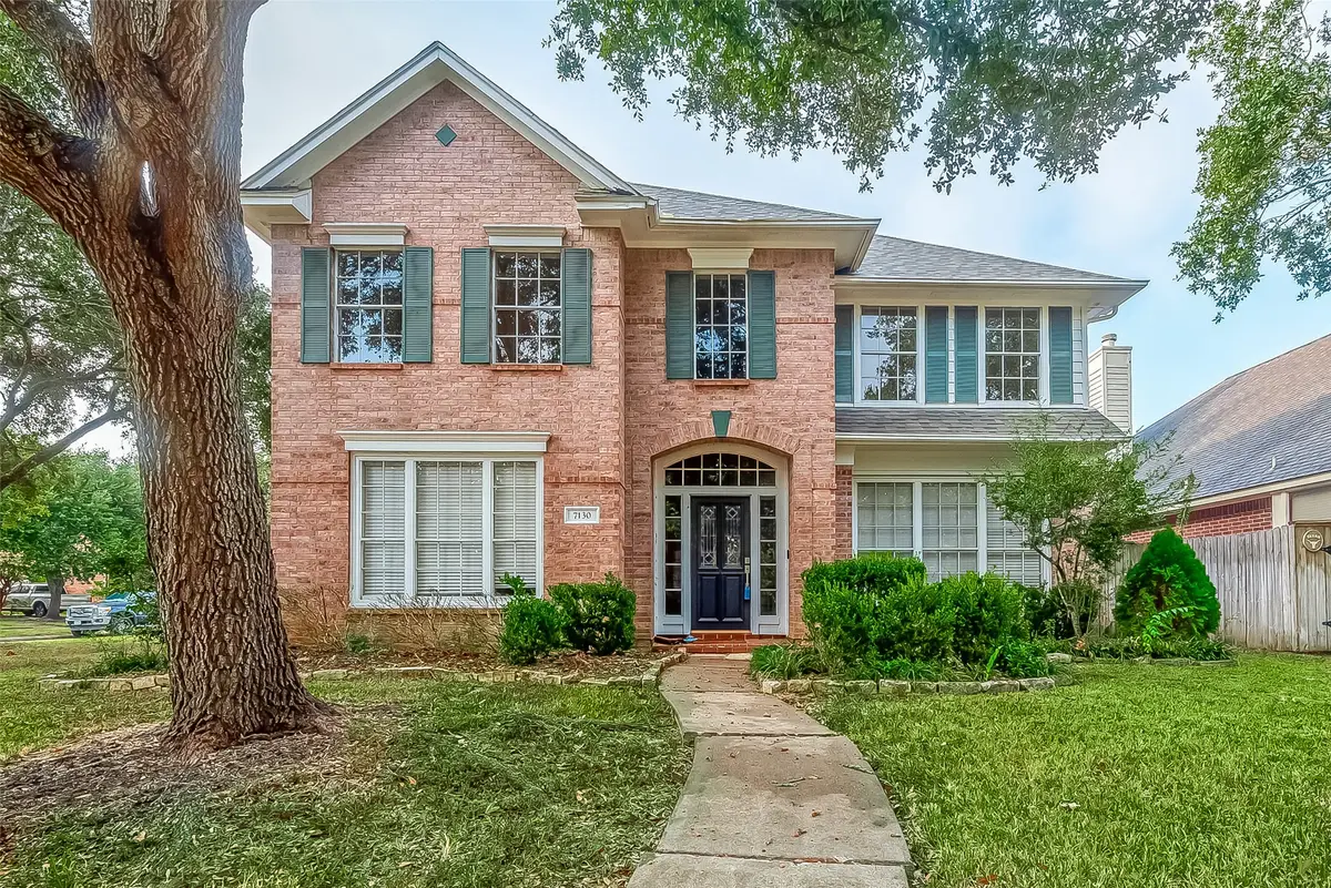 7130 Glenwood Drive, Sugar Land, TX 77479 - Image #1