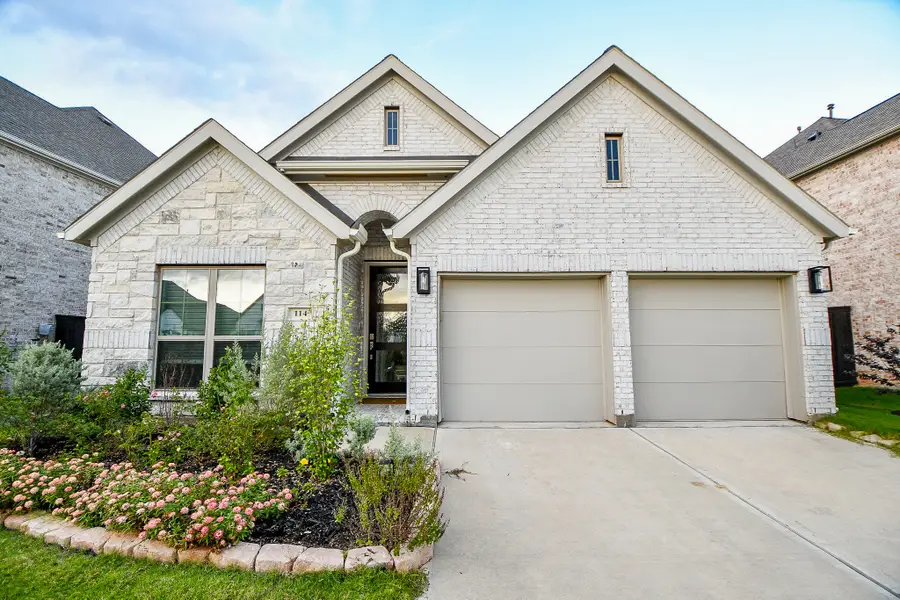 114 Hazelnut Drive, Richmond, TX 77406 - Image #2