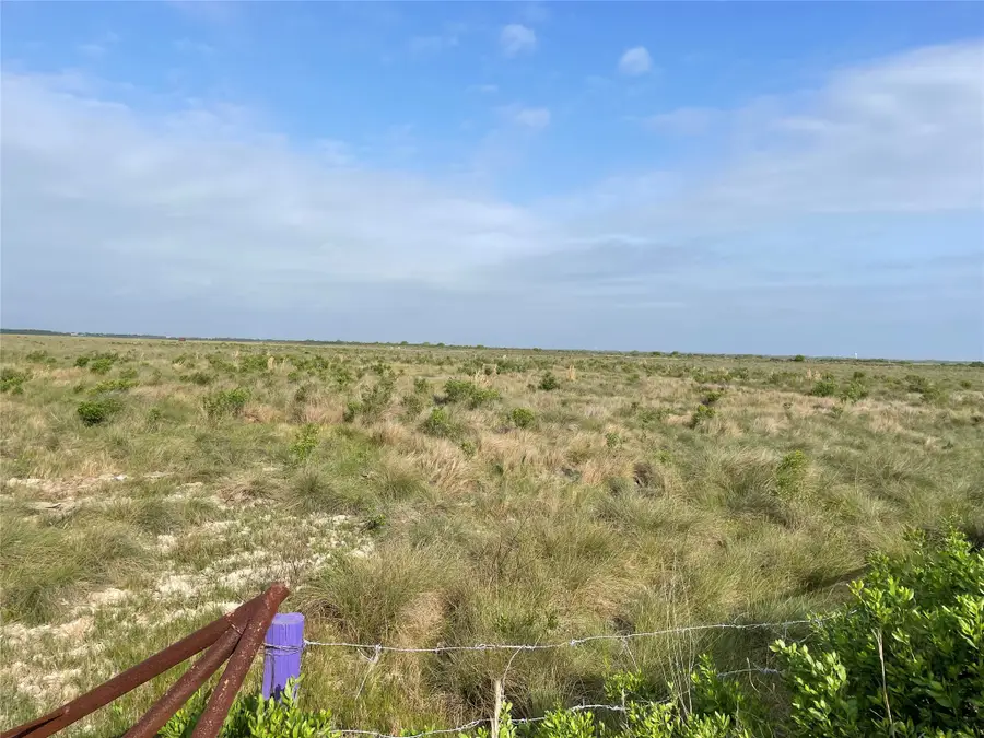 0 Harbor Dr, Hitchcock, TX 77563 - #3