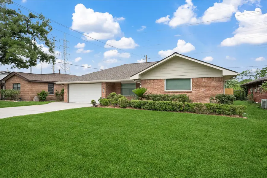 1506 Foxwood Road, Houston, TX 77008 - Image #2