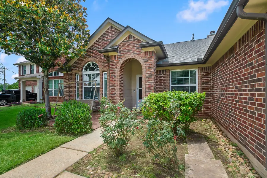 1311 Diamante Drive, Pasadena, TX 77504 - #2
