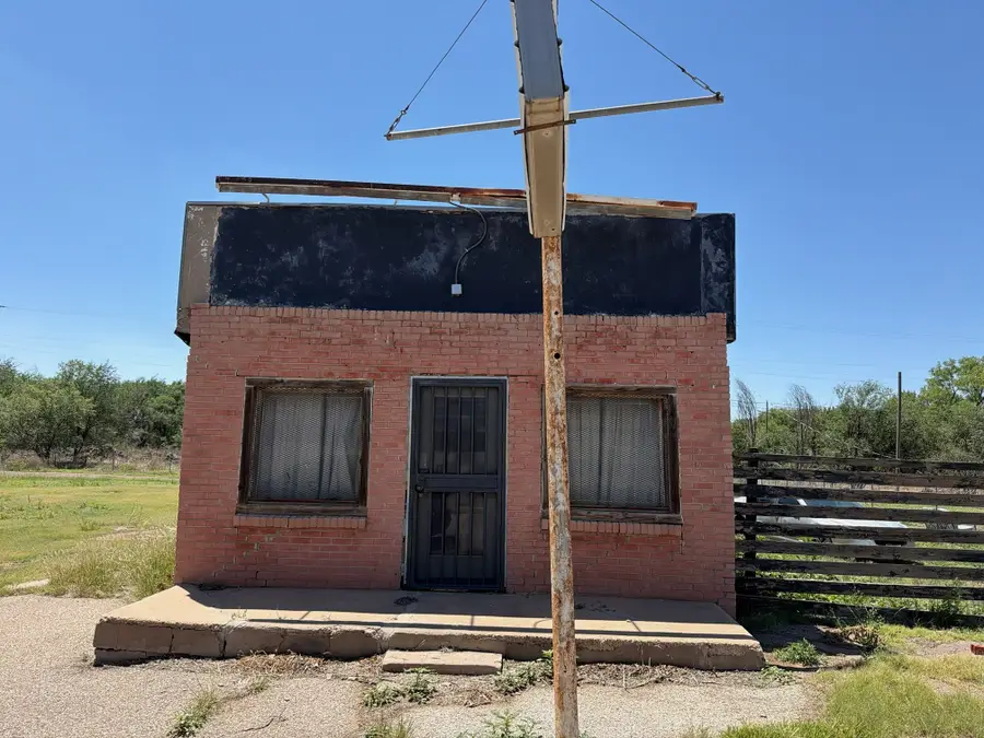 205 N Hughes Street, Amarillo, TX 79107 - #2