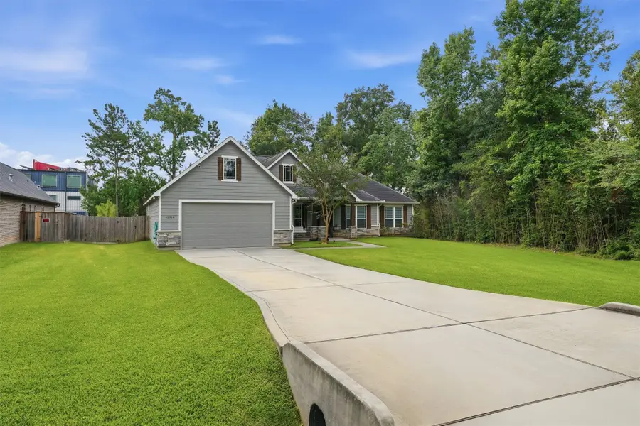 32518 Westwood Square East Drive, Magnolia, TX 77354 - #2