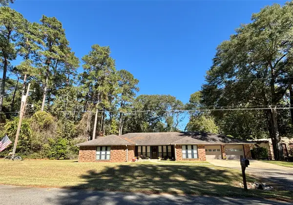 1016 N Nellius Street, Woodville, TX 75979