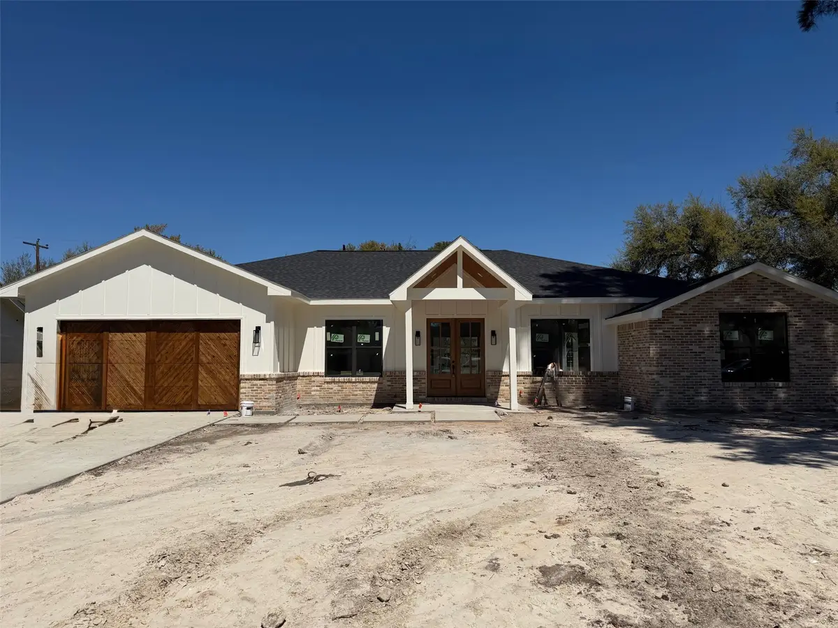 10322 Raritan Drive, Houston, TX 77043 - #1