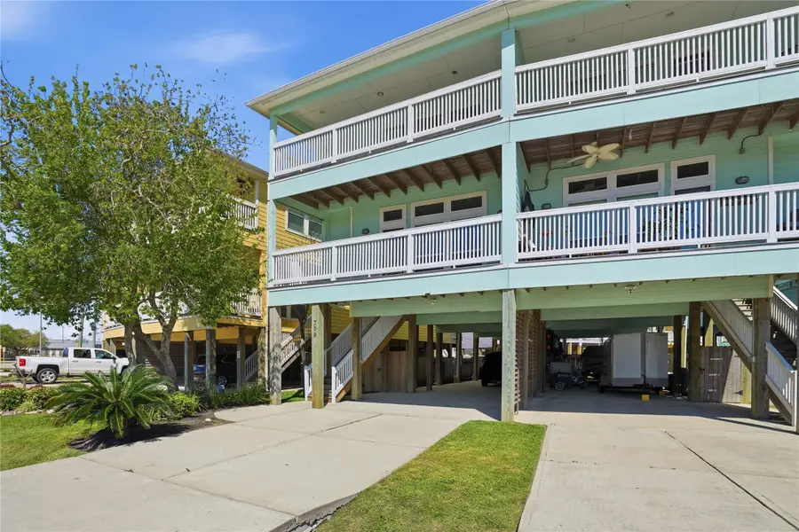 709 N Bayshore Drive, La Porte, TX 77571 - #2