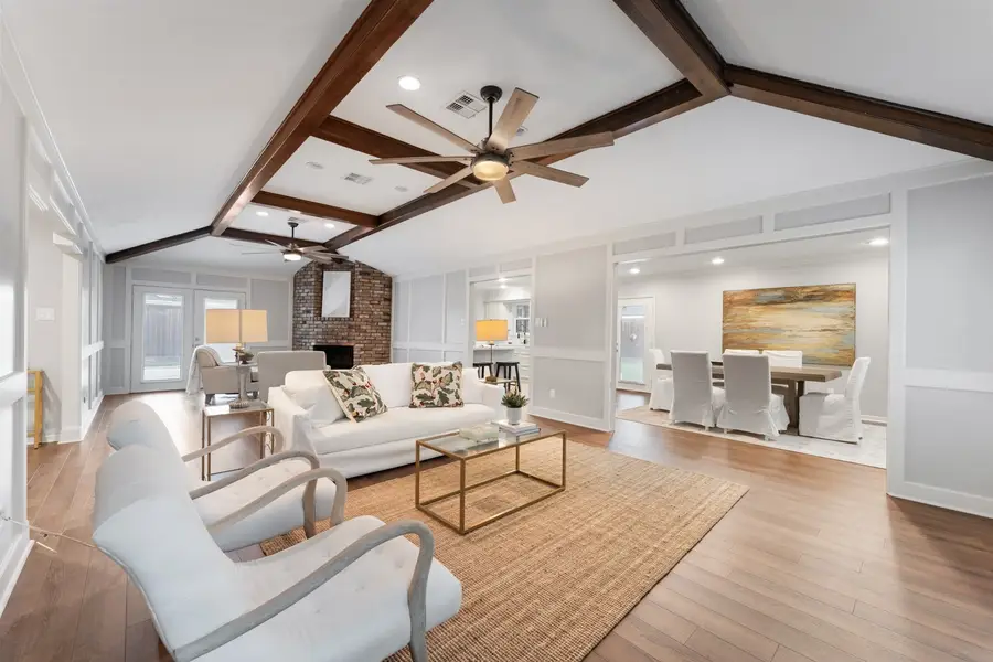 10818 Olympia Drive, Houston, TX 77042 - Image #2