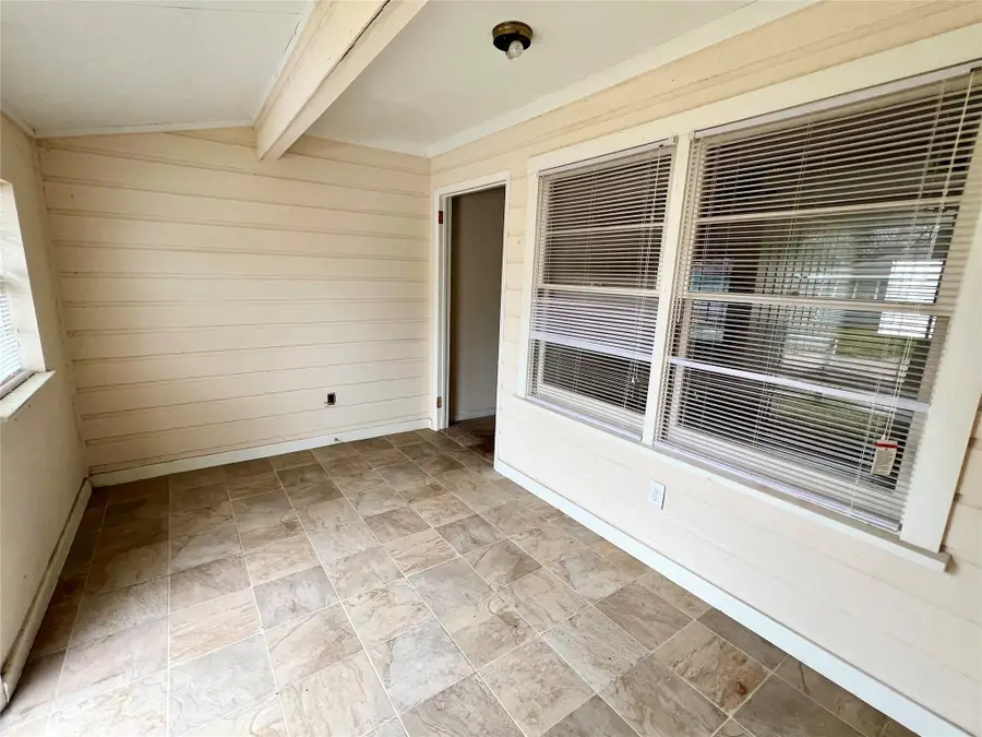 3009 Rust Avenue, Texas City, TX 77590 - Image #2