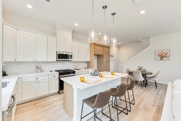 11108 Bauman Rd Road, Houston, TX 77076