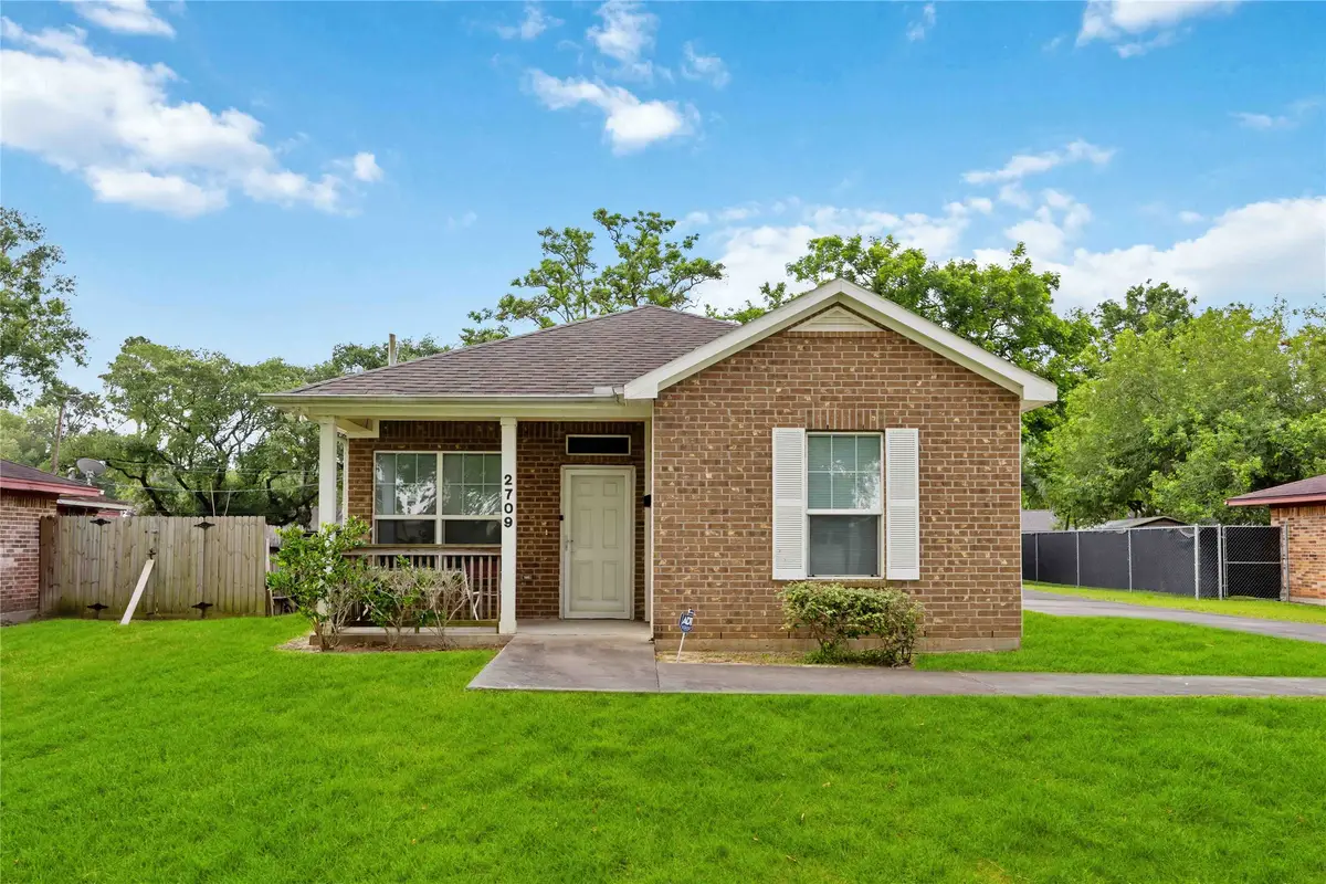 2709 Virginia Street, La Marque, TX 77568 - #1