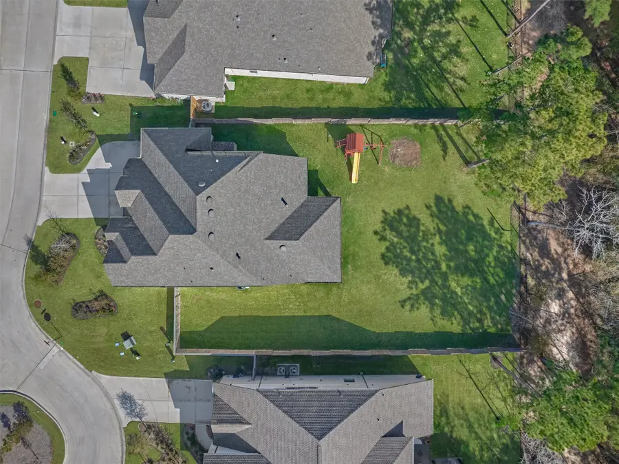 335 Samuels Link Lane, Montgomery, TX 77316 - Image #2