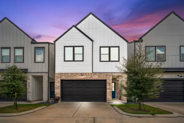 2042 W Tidwell Road, Houston, TX 77091
