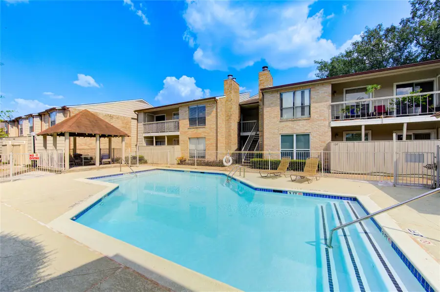 2120 Wilcrest Drive #220, Houston, TX 77042 - Image #2