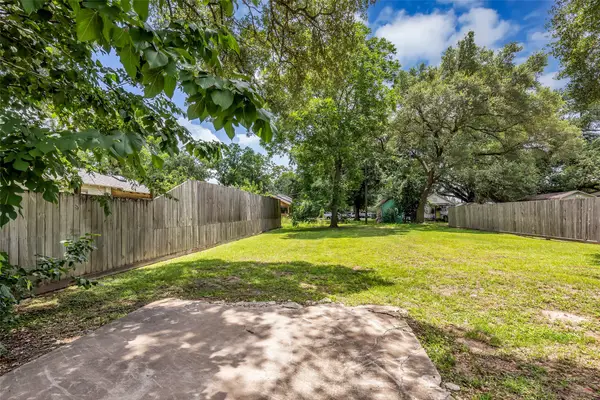 Lot 16 Oxford Street, Tomball, TX 77375