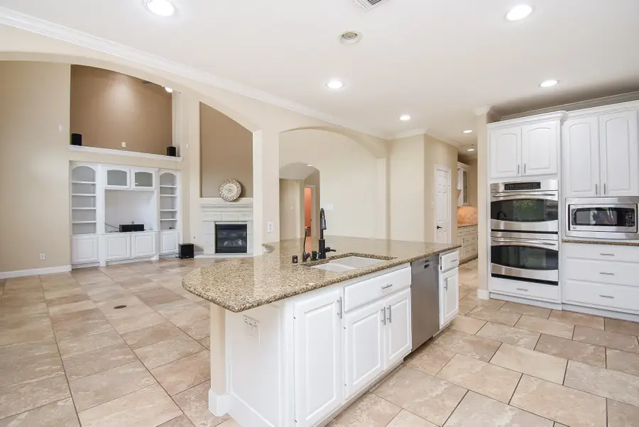 7606 Westmoreland Drive, Sugar Land, TX 77479 - #3