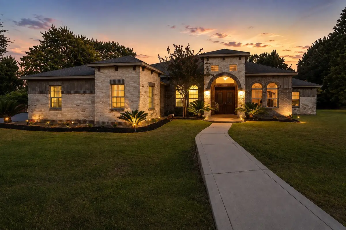 8992 Wind Jammer Lane, Montgomery, TX 77316 - #1