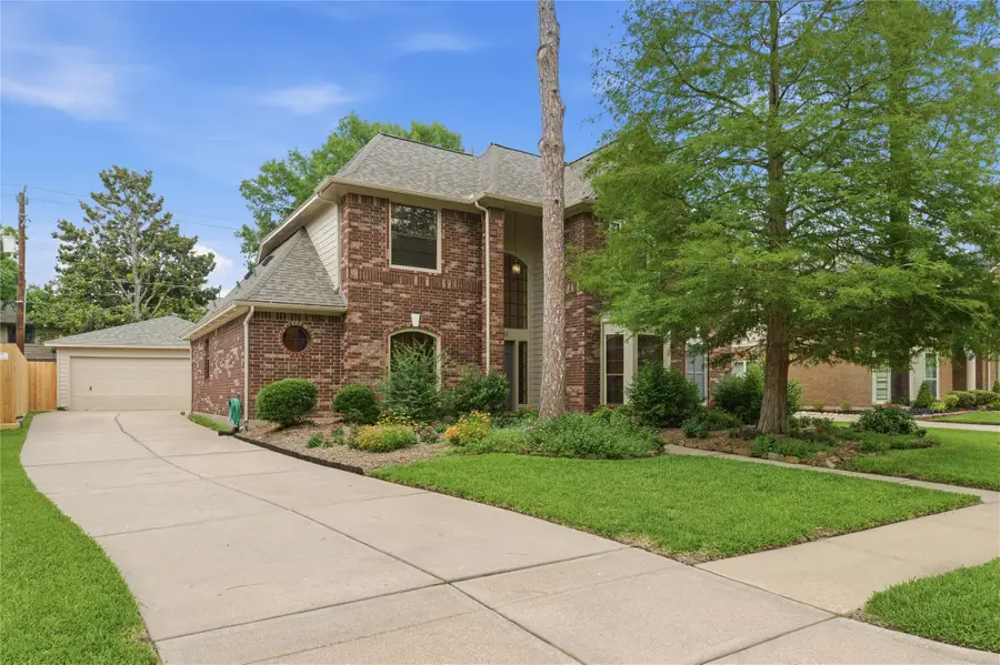 13615 Robin Hill Court, Houston, TX 77059 - #3