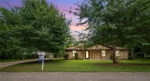211 Brantley Lane, Magnolia, TX 77354