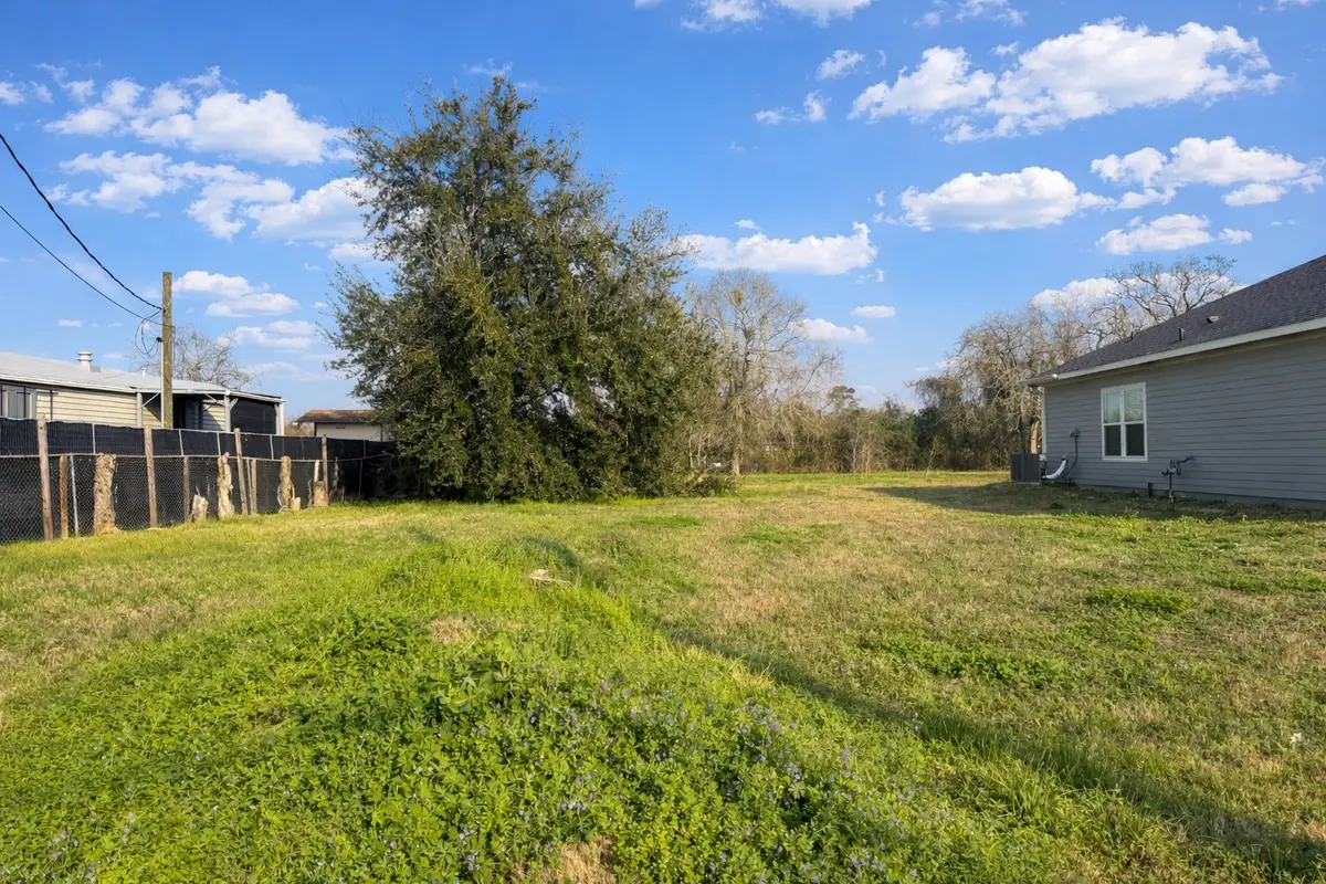 716 Willow Street, Baytown, TX 77520 - #1