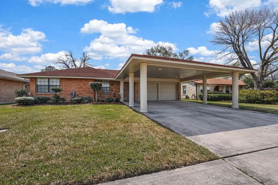 1902 E Martha Lane, Pasadena, TX 77502 - #2