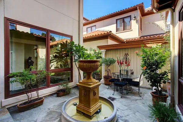 2522 Kingston Street, Houston, TX 77019