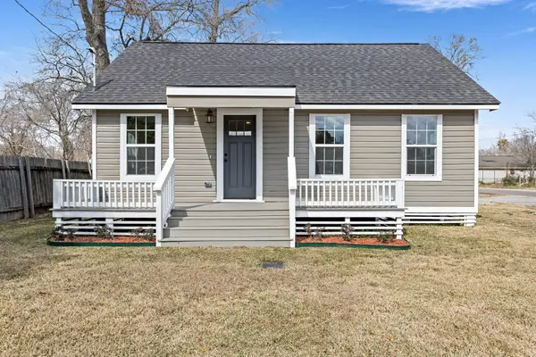 2320 Delaware Street, Beaumont, TX 77703