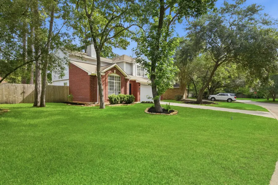 6 Hawkseye Place, The Woodlands, TX 77381 - #3