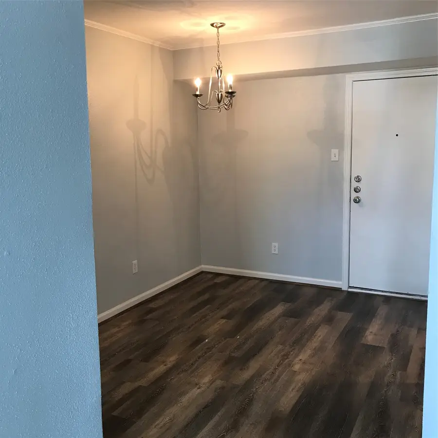 4631 Wild Indigo Street #560, Houston, TX 77027 - #3