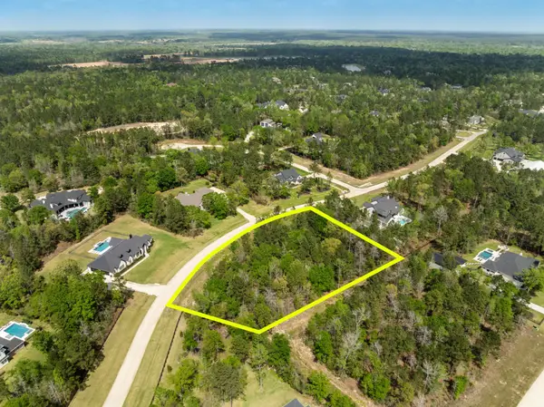 7057 Texas Trace, Montgomery, TX 77316