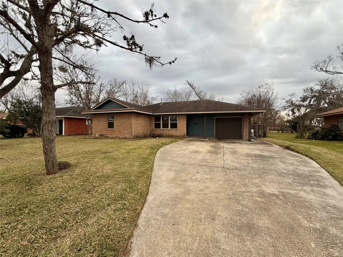 104 Mimosa Street, Lake Jackson, TX 77566 - #1
