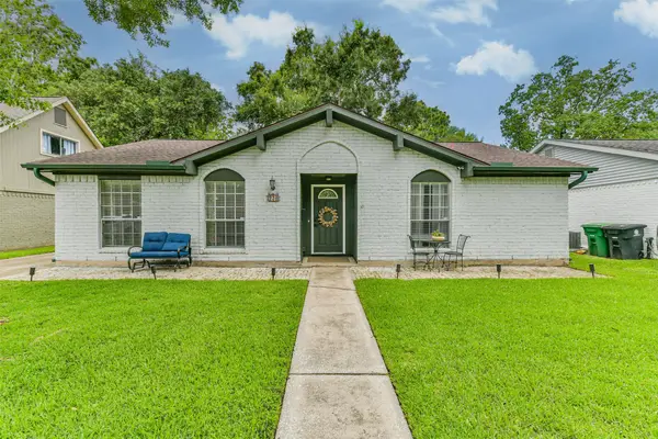 731 Reseda Drive, Houston, TX 77062