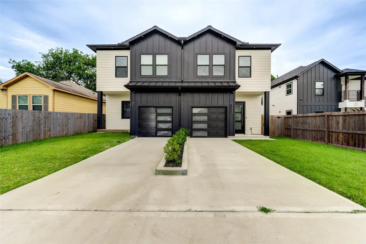 5421 Southlea Street, Houston, TX 77033 - Image #1