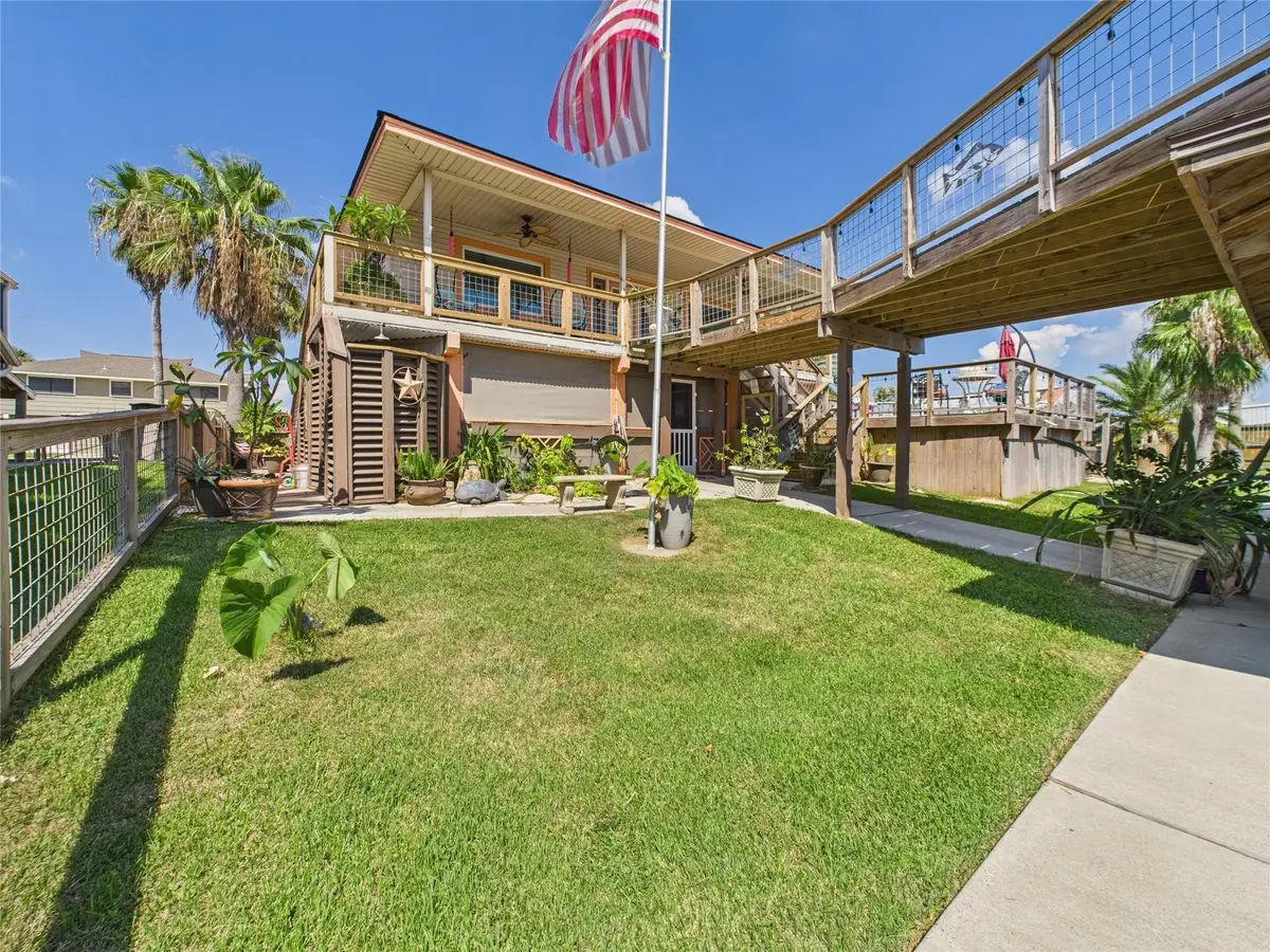 1067 Redfish Street, Bayou Vista, TX 77563 - Image #1