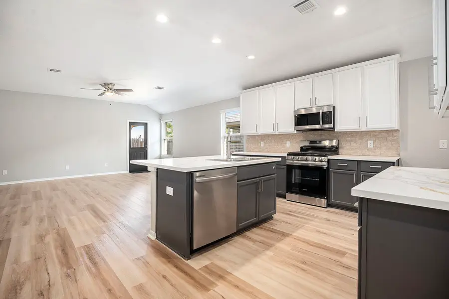 4027 Spurwing Lane, Baytown, TX 77521 - #3