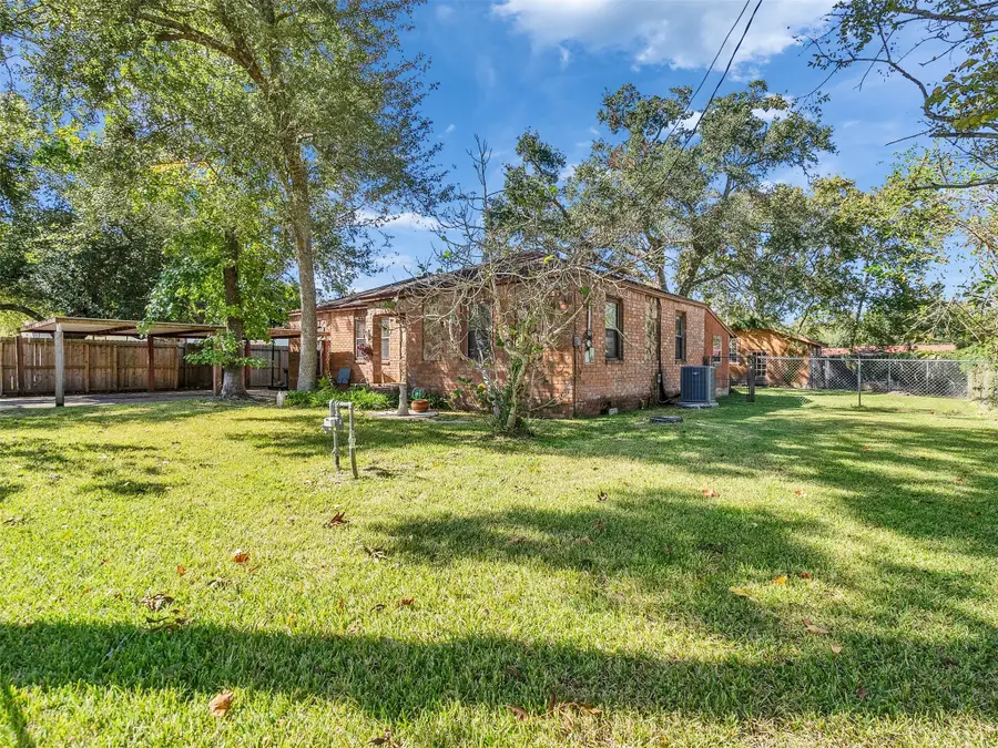 3908 Terry Street, Santa Fe, TX 77517 - Image #2