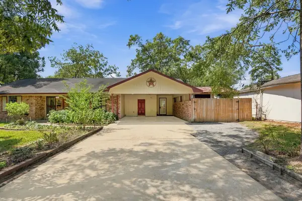 1305 Houston Street, Conroe, TX 77301