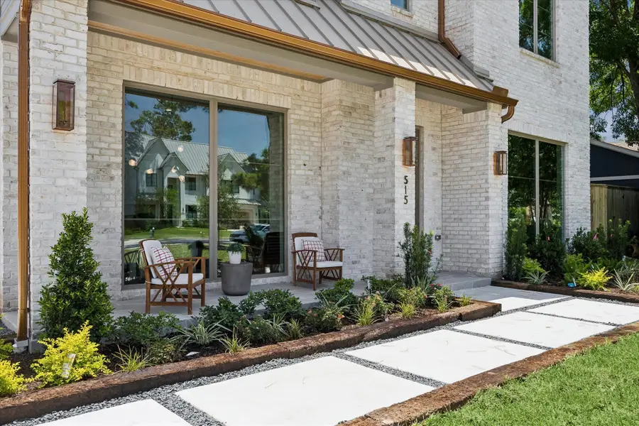 515 W 33rd Street, Houston, TX 77018 - #2