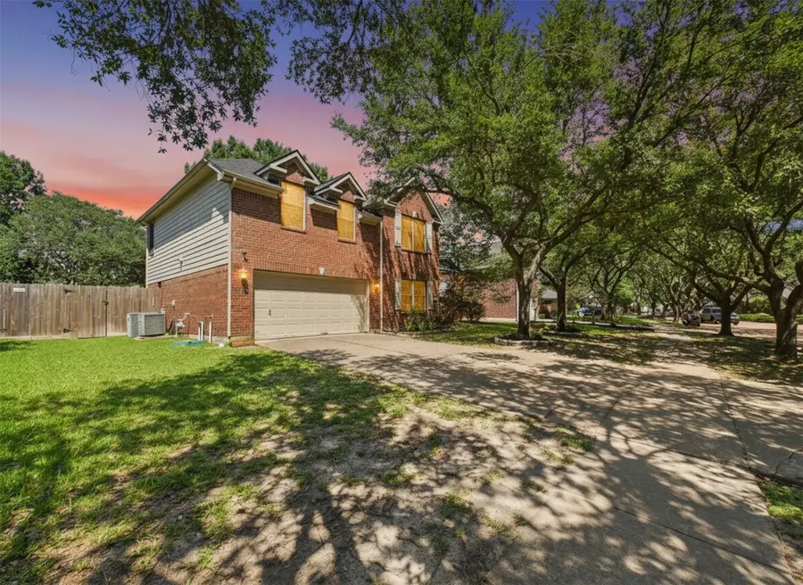 2815 Village Dale Avenue, Houston, TX 77059 - #2