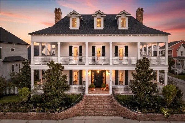 7 Caroline Street, Galveston, TX 77554