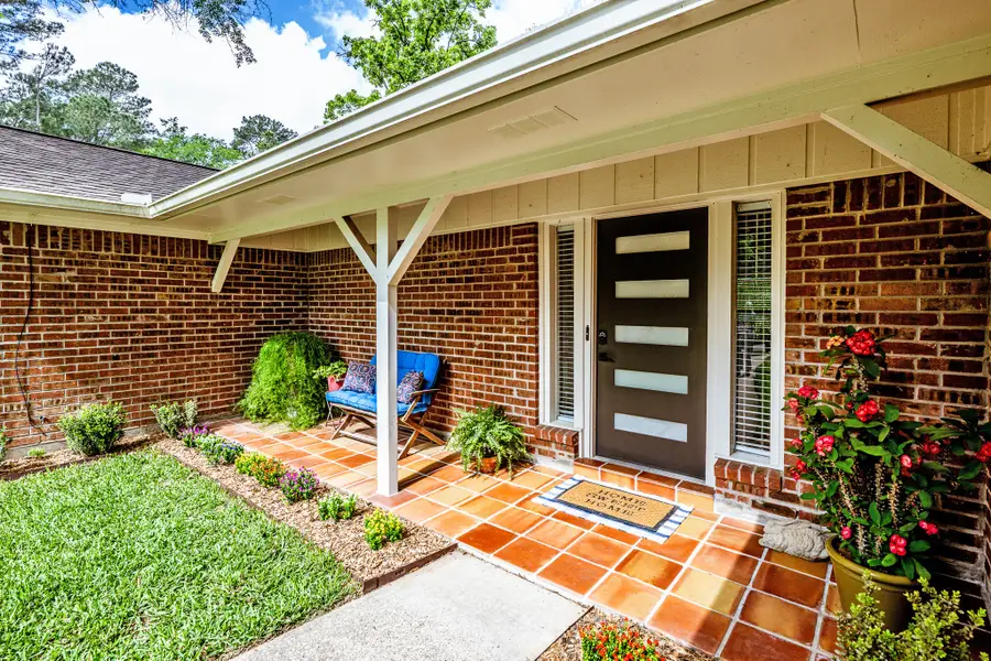 1905 Rollingwood Drive, Huntsville, TX 77340 - #2