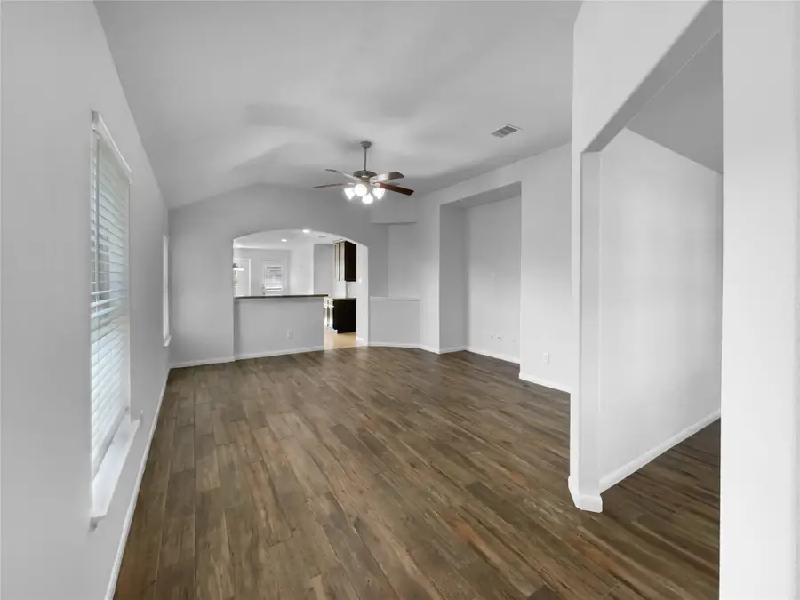 6534 Brimridge Lane, Houston, TX 77048 - Image #3