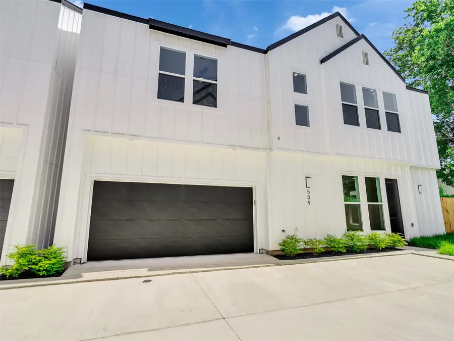 511 Altic St, Houston, TX 77011 - #2