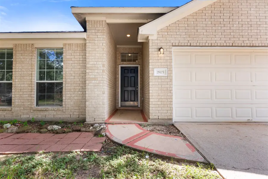 1815 Sherwood Forest Circle, League City, TX 77573 - #2