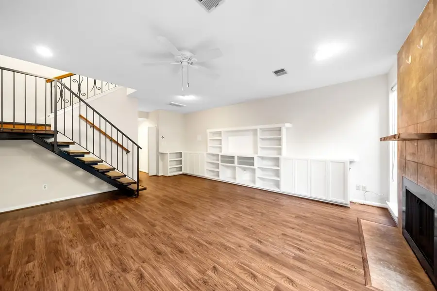 2100 Commonwealth Street #G, Houston, TX 77006 - Image #3