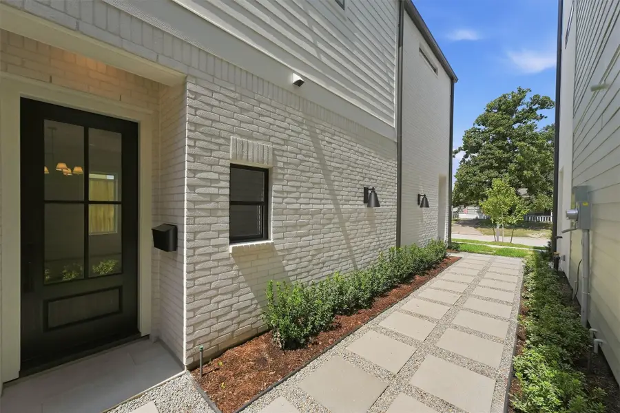 8555 Forum Drive, Houston, TX 77055 - #3