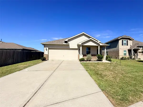 14727 Sweet Water Drive, Baytown, TX 77523