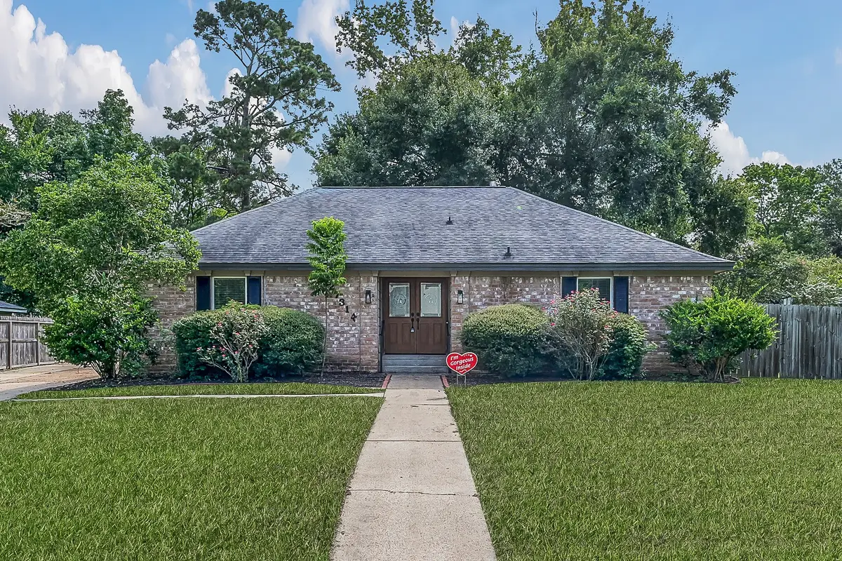 27314 Farmcreek Drive, Huffman, TX 77336 - Image #1