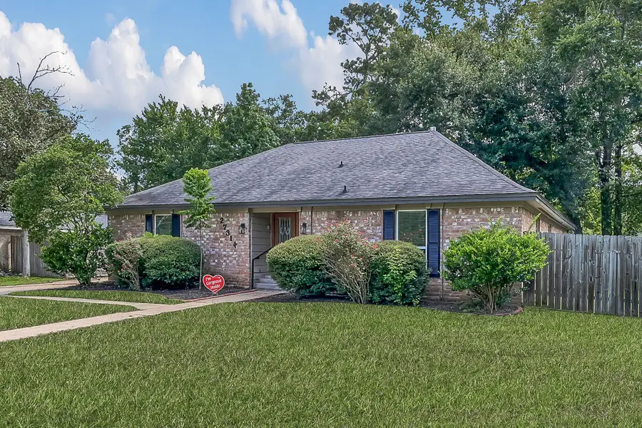 27314 Farmcreek Drive, Huffman, TX 77336 - Image #2